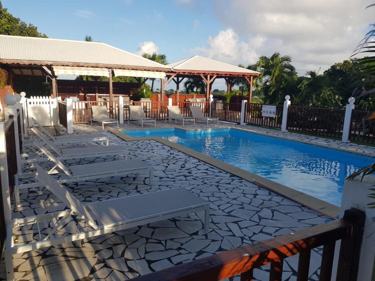 Tropic Hébergement de vacances *